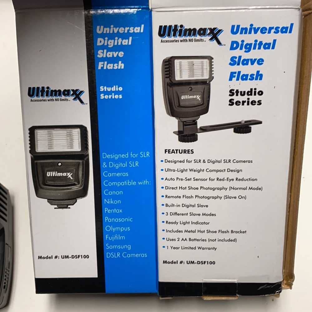 Universal digital slave flash